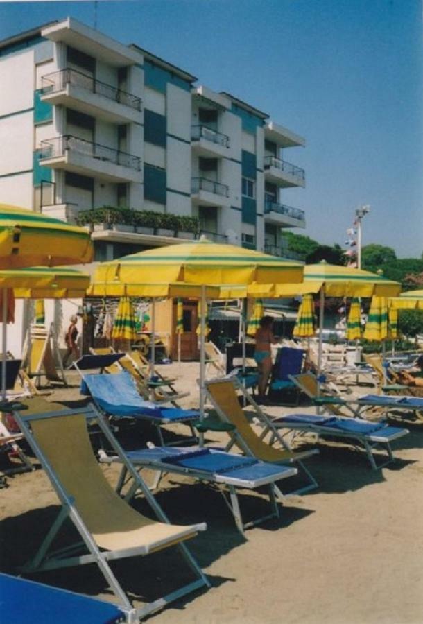 Appartamenti Rivamare Diano Marina Exteriör bild